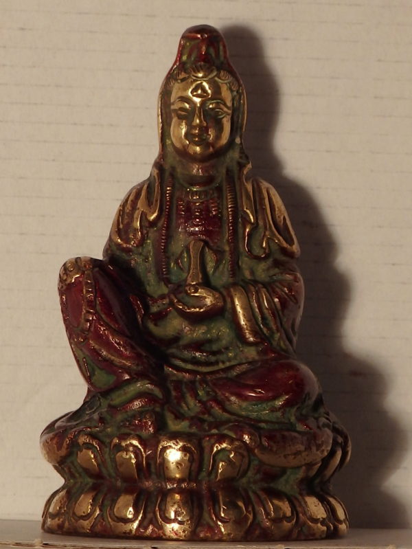 Bouddha rouge et doré